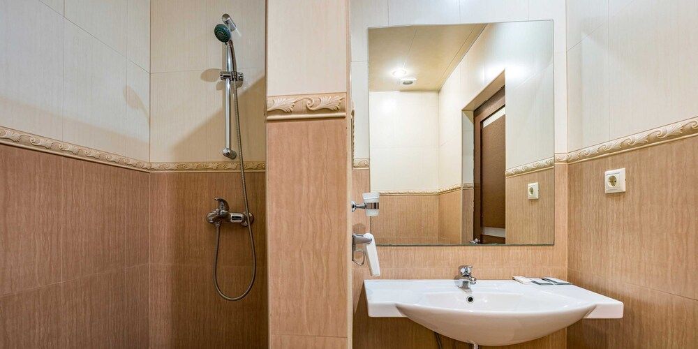 ГАЛА ПЛАЗА, гостевой дом - 47