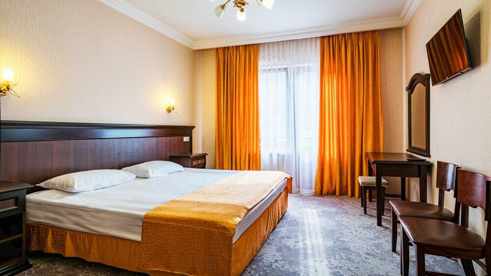 ГАЛА ПЛАЗА, гостевой дом - 33