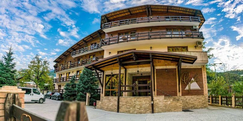 ГАЛА ПЛАЗА, гостевой дом - 1