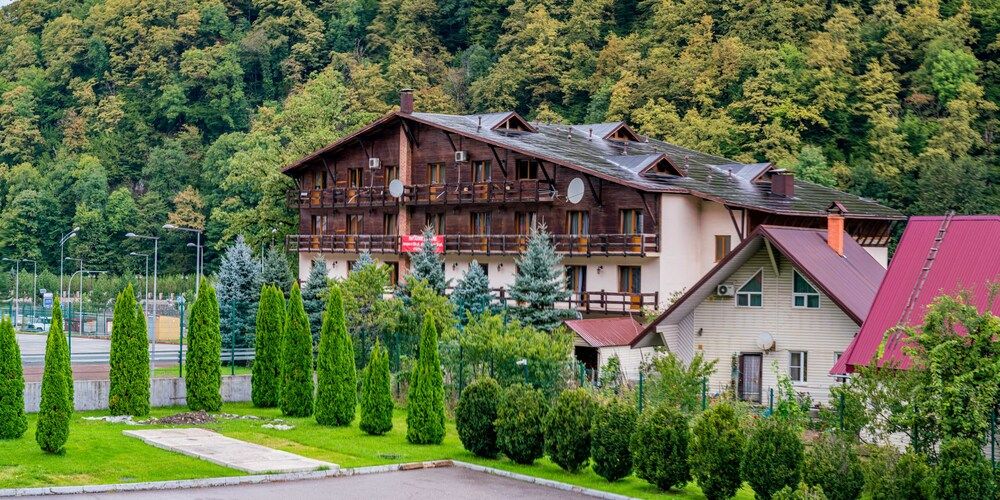 ГАЛА ПЛАЗА, гостевой дом - 2