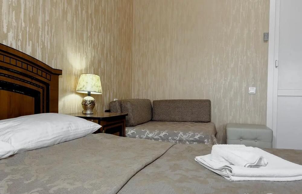 НА УЛ. ЛЕНИНА 100, отель - 12