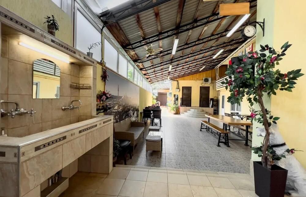 НА УЛ. ЛЕНИНА 100, отель - 3