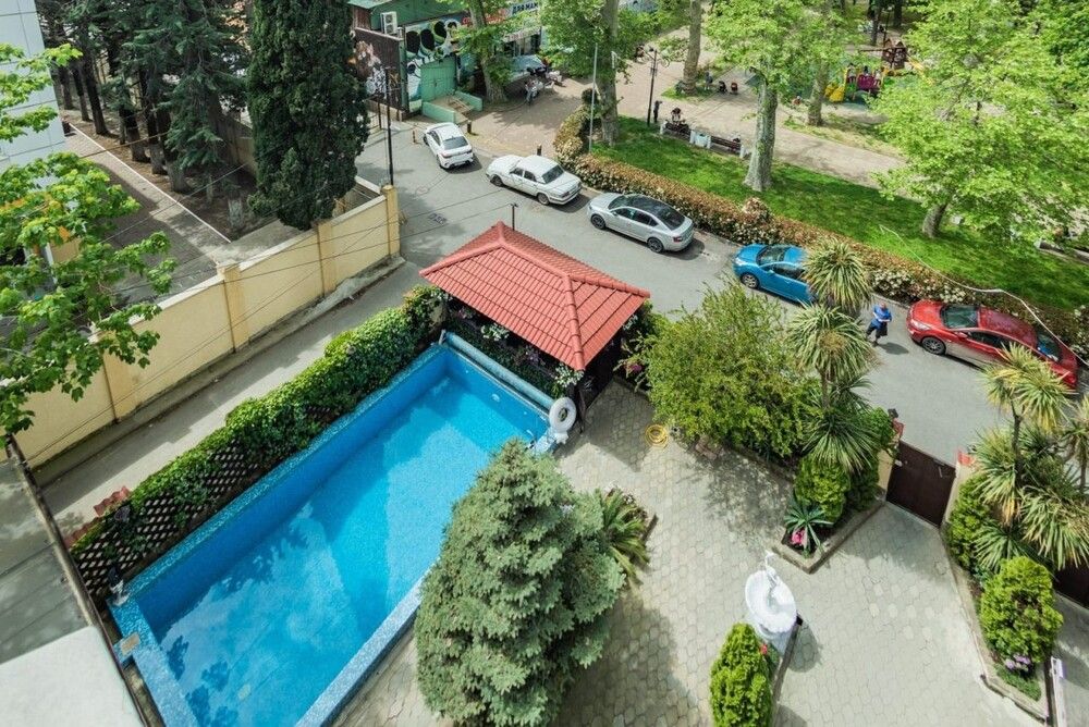 БРИСТОЛЬ, гостевой дом - 8