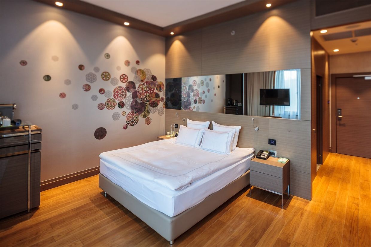 IBIS STYLES (бывш. ГОРКИ АРТ, отель) - 12