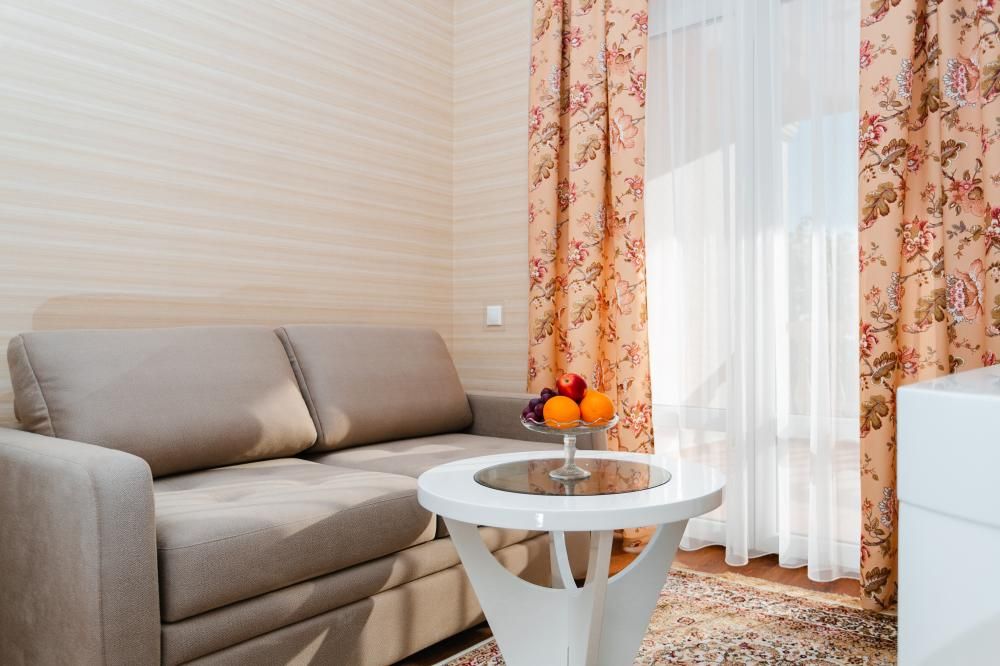 ЮЖНОЕ ВЗМОРЬЕ, санаторий - 53