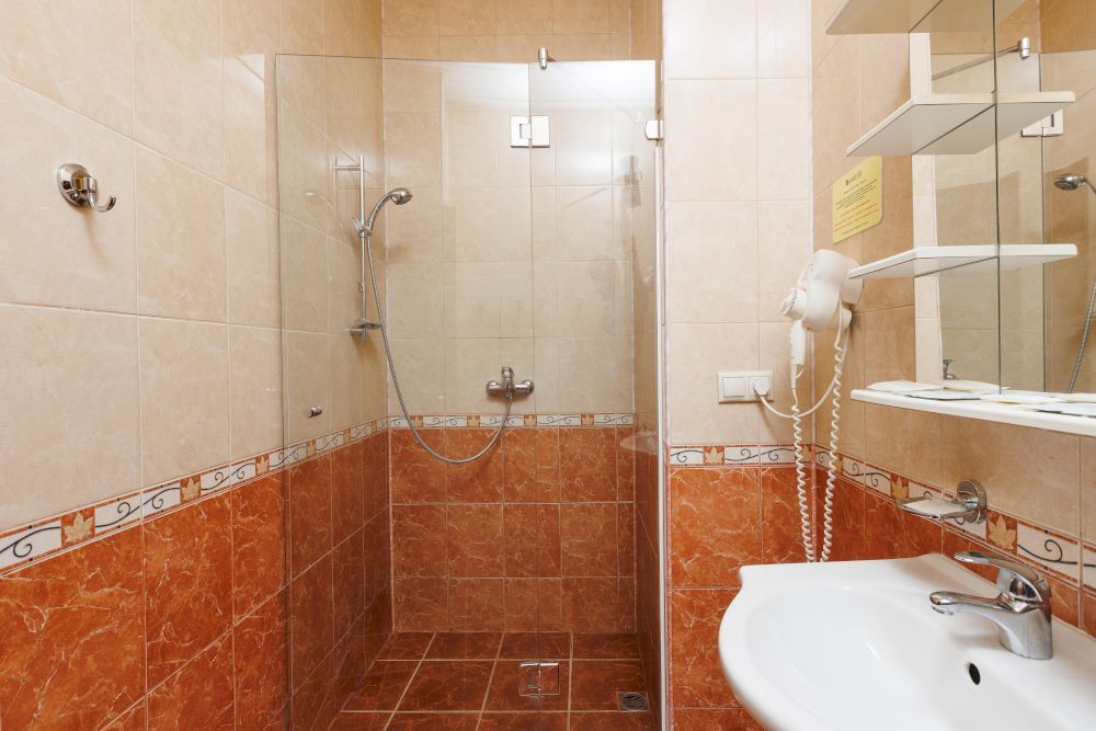 МЕТАЛЛУРГ, санаторий (лечение с 3 лет) - 80