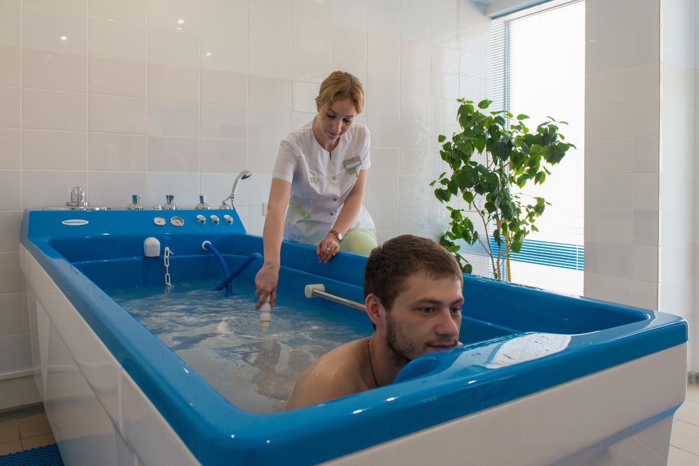 BRIDGE FAMILY RESORT - 17