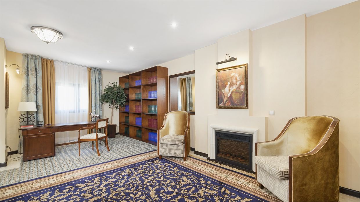 БОГАТЫРЬ, отель - 57