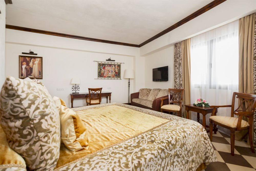 БОГАТЫРЬ, отель - 56