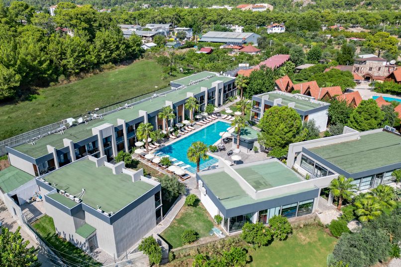 Forest Inn Hotel - 1