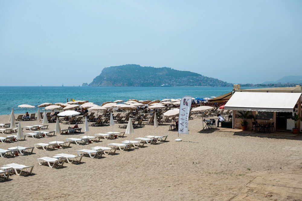 Kaila Krizantem Hotel - 12