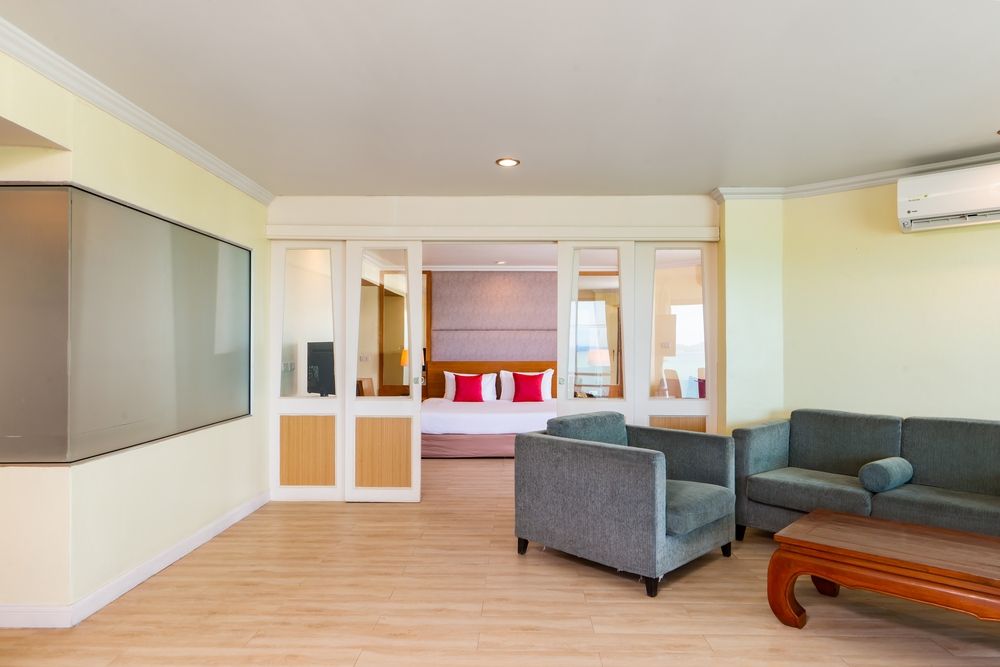 BELLA VILLA METRO - 39