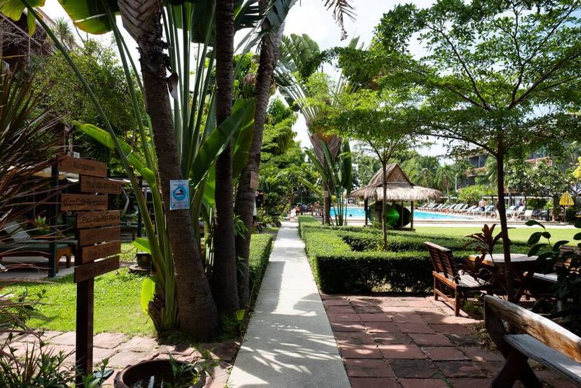 BASAYA BEACH HOTEL & RESORT - 4