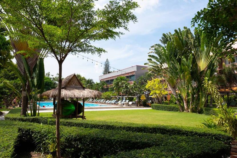 BASAYA BEACH HOTEL & RESORT - 3