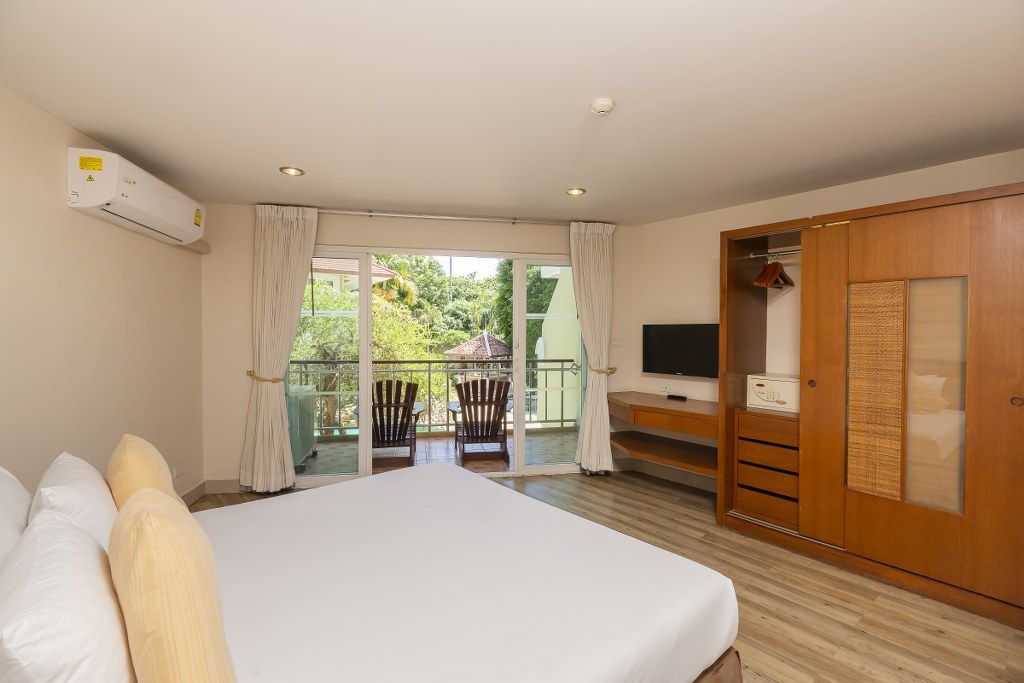 BELLA VILLA CABANA - 215