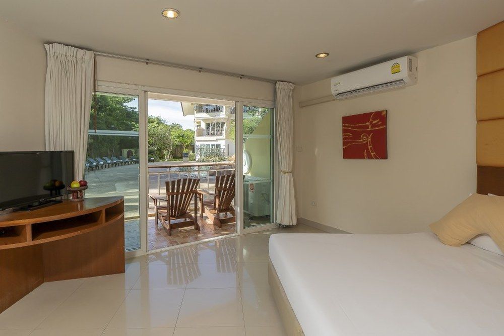 BELLA VILLA CABANA - 210