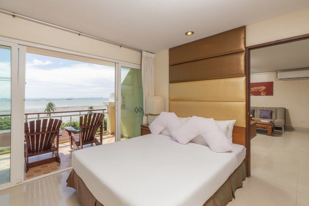 BELLA VILLA CABANA - 141