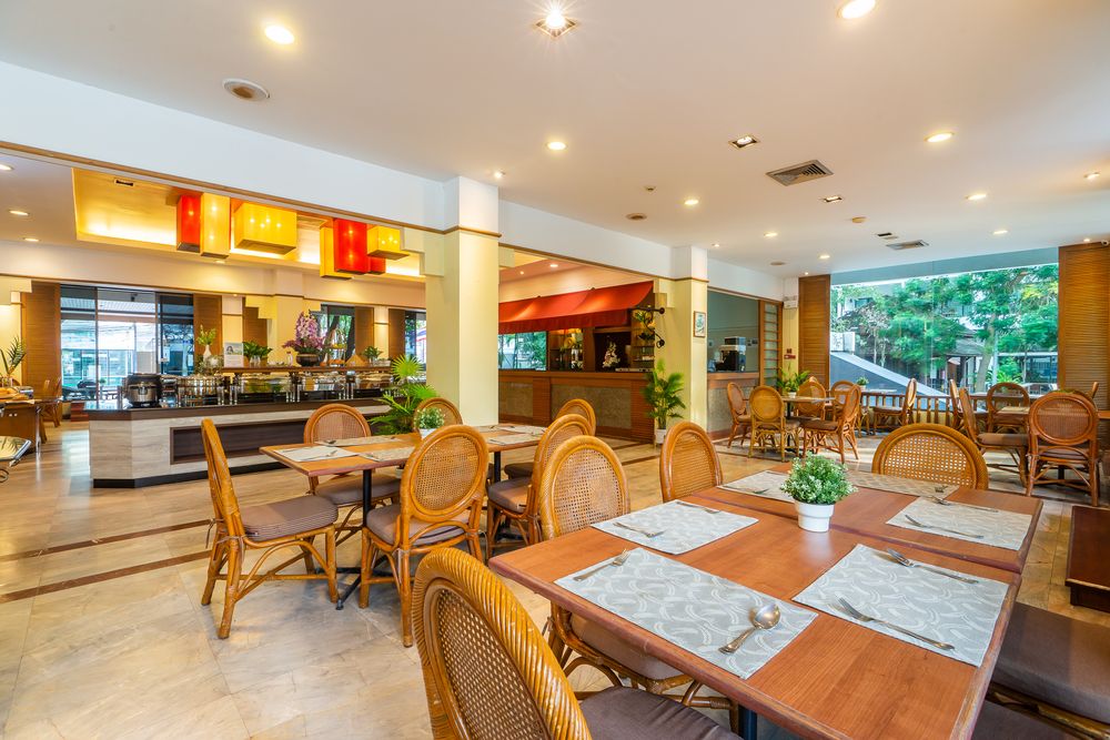 COSY BEACH HOTEL - 37