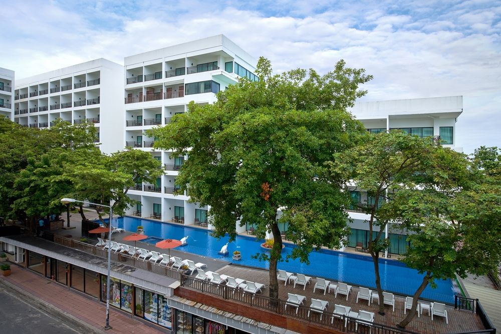 COSY BEACH HOTEL - 5