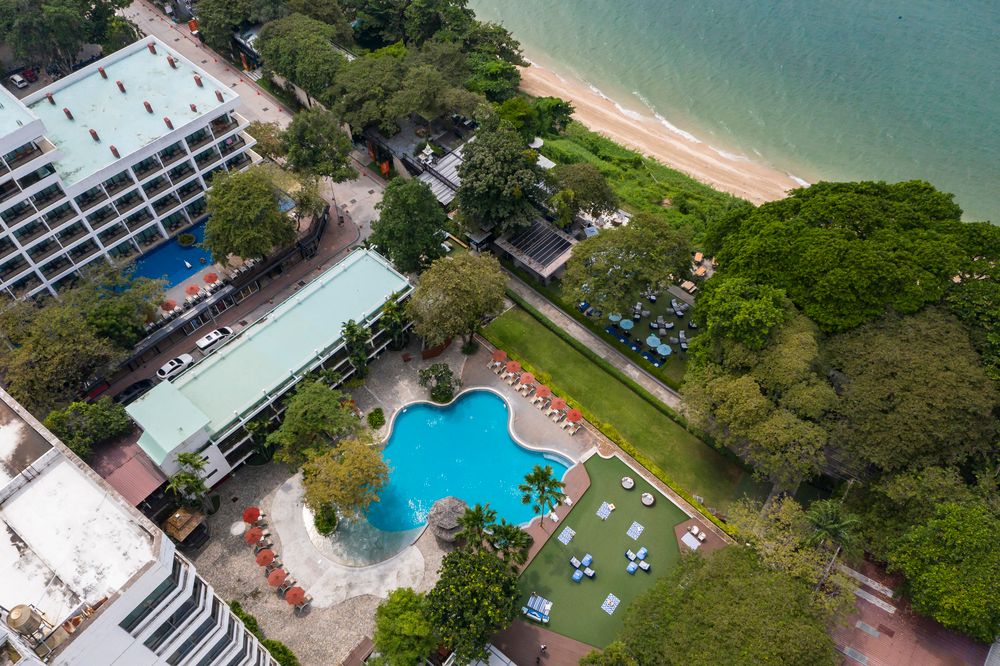 COSY BEACH HOTEL - 4