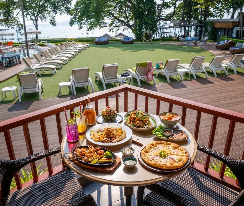 COSY BEACH HOTEL - 2