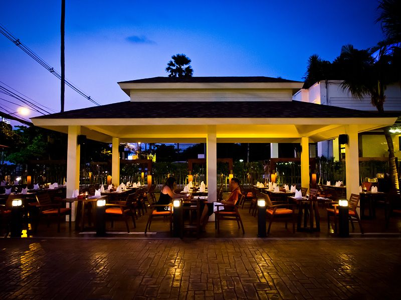 GRAND JOMTIEN PALACE HOTEL - 17