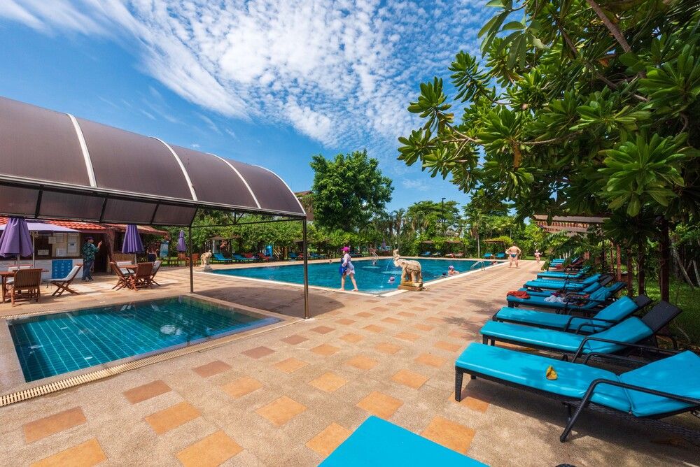 PINNACLE GRAND JOMTIEN RESORT & BEACH CLUB - 9