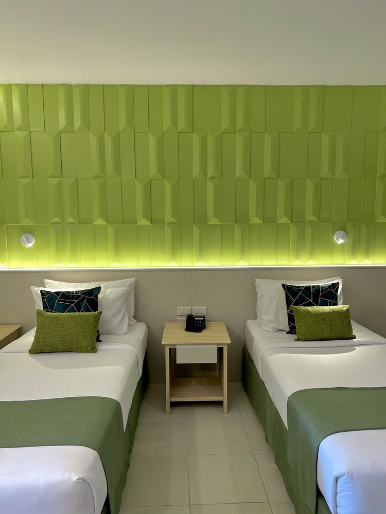 GREEN PARK RESORT - 8