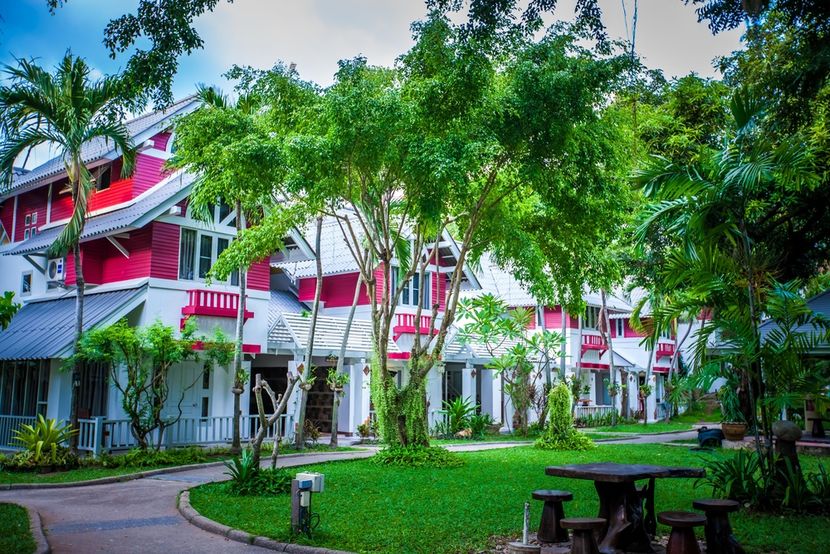 NATURAL PARK RESORT - 1