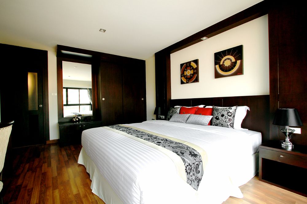 FIFTH PATTAYA JOMTIEN - 98