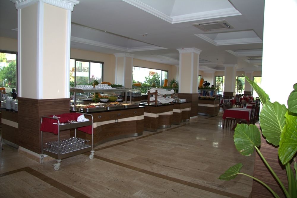 Grand Miramor Hotel - 29