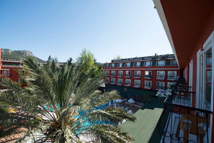 Asdem Park Hotel - 4
