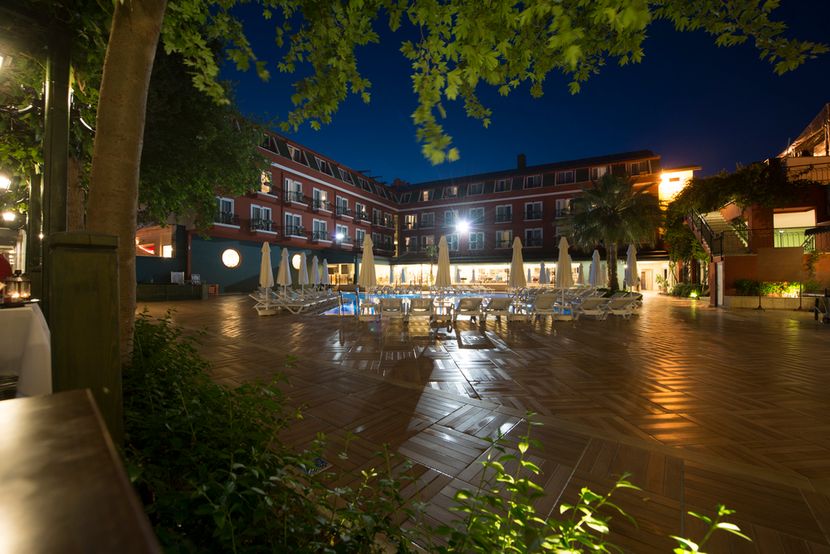 Asdem Park Hotel - 3