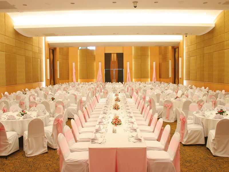 THE CRUISE HOTEL - 1
