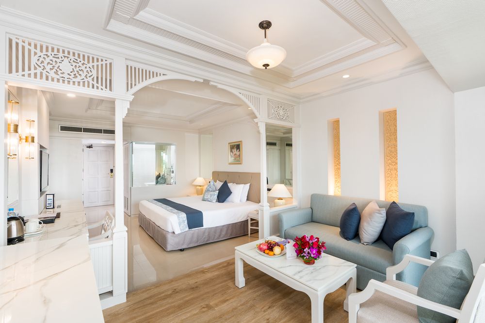 ROYAL CLIFF BEACH HOTEL - 23