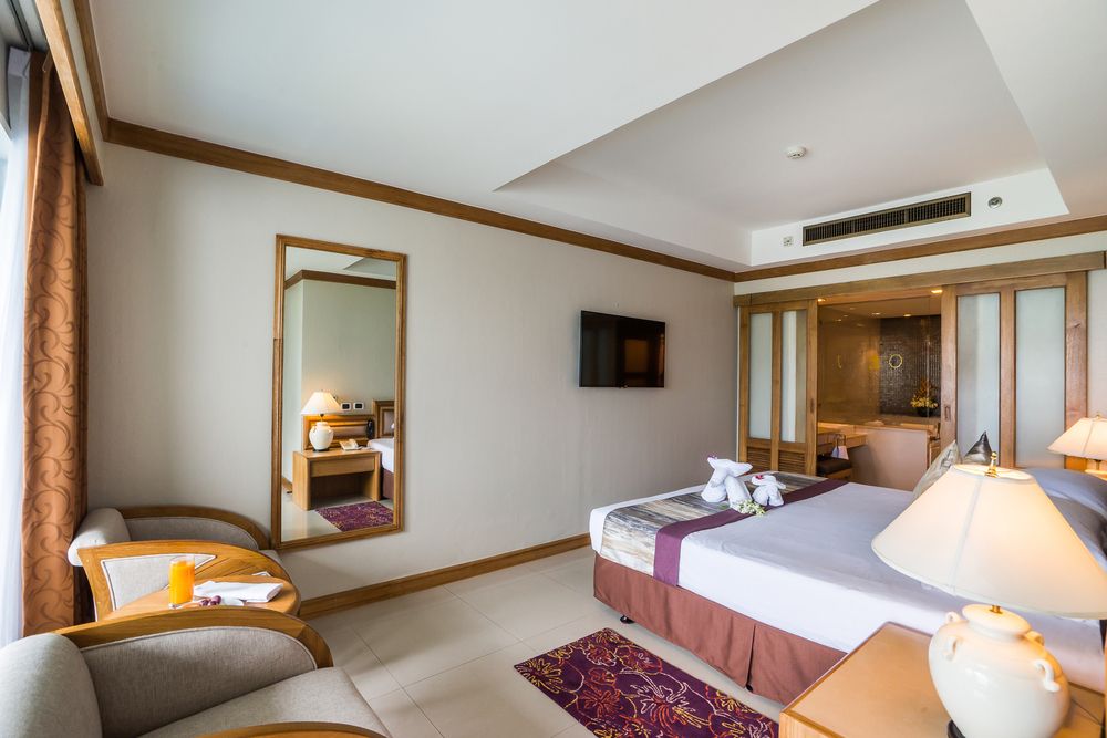 ROYAL CLIFF BEACH TERRACE - 30