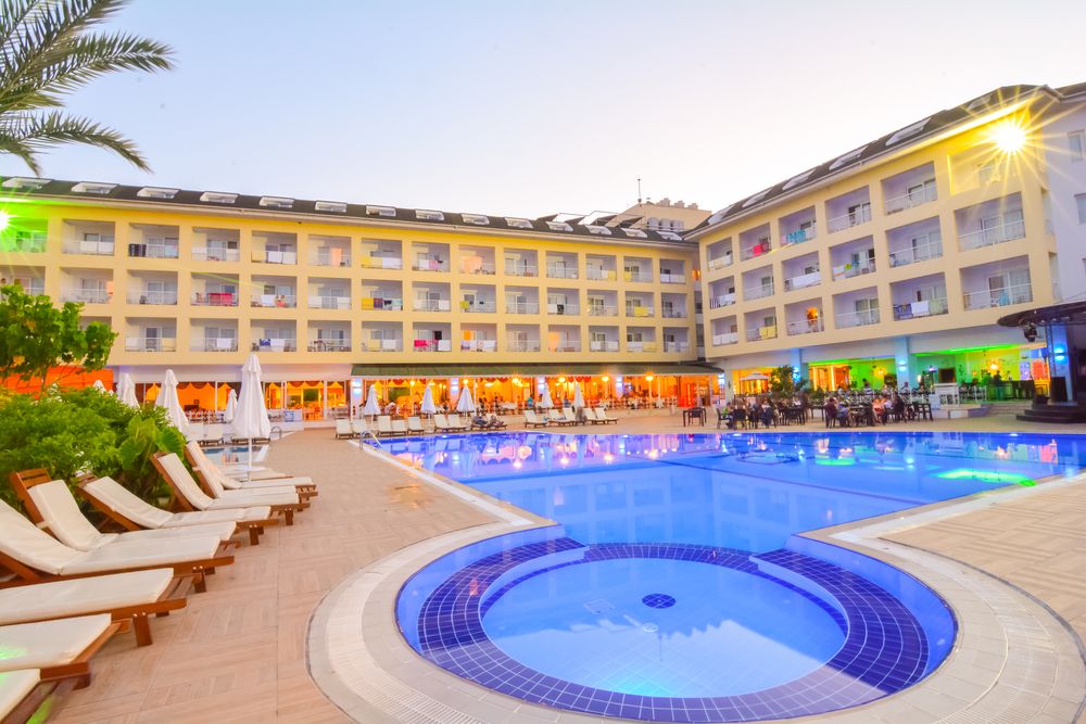 Pine House Hotel - 45