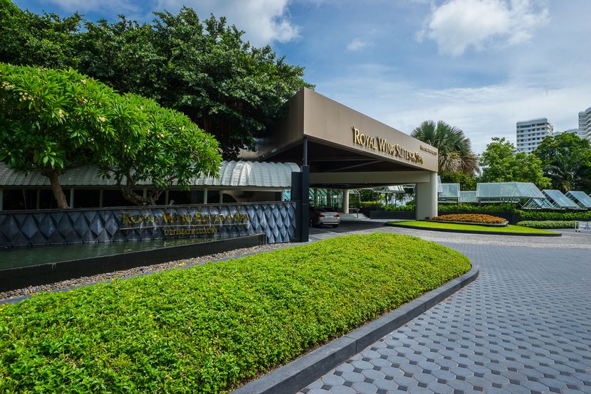 ROYAL WING SUITES & SPA - 2