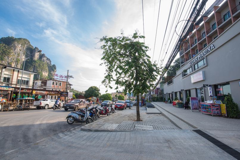 SUGAR MARINA RESORT CLIFFHANGER - 3