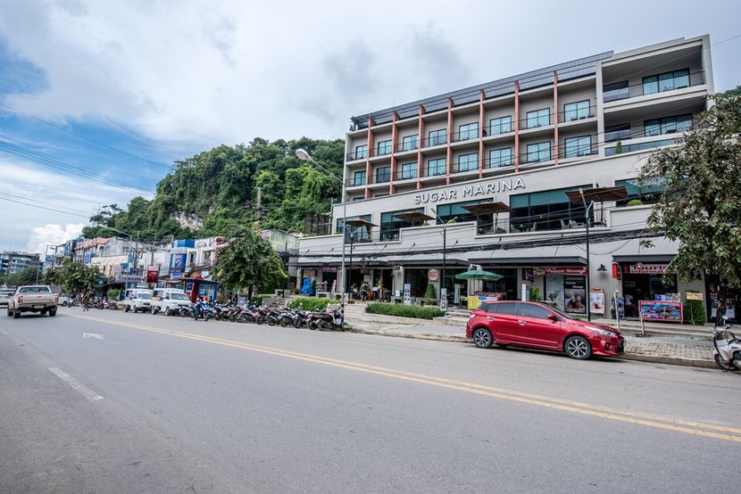 SUGAR MARINA RESORT CLIFFHANGER - 2