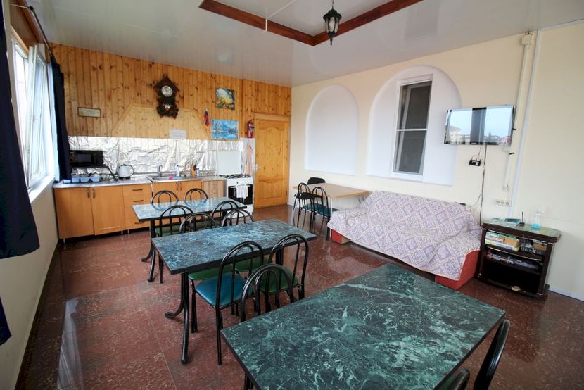 ДЖИНА, гостевой дом - 4