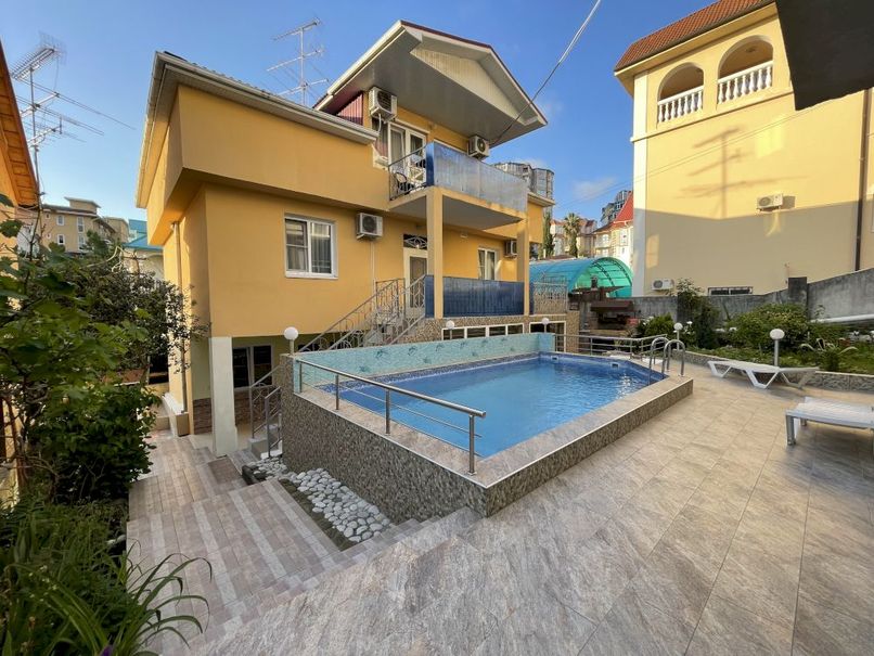 ДЖИНА, гостевой дом - 1