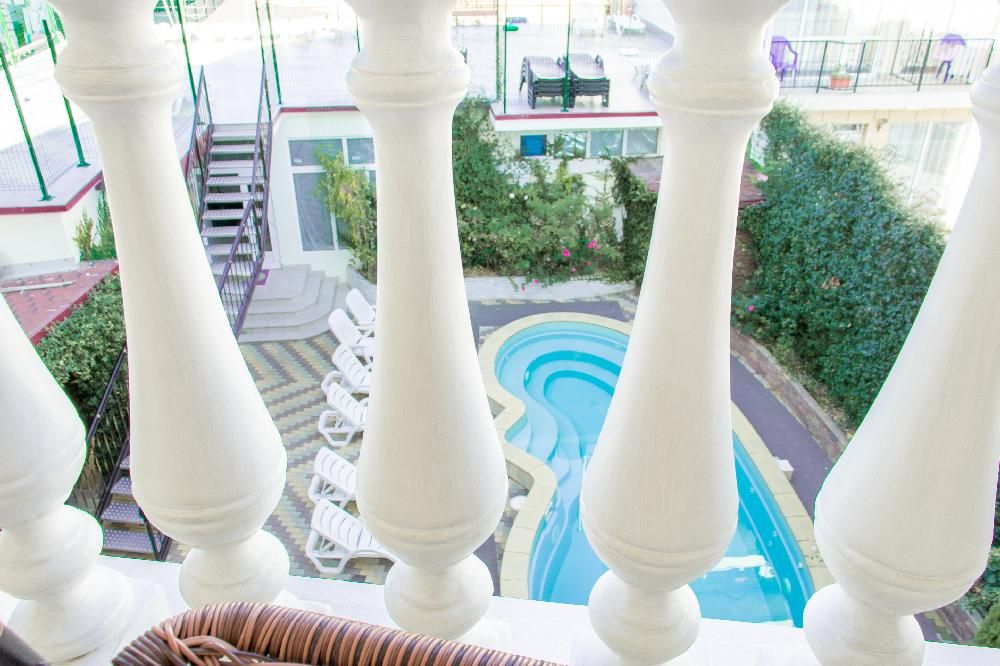 СИАР (бывш. НА УЛ. ЛЕНИНА 172), гостевой дом (размещение детей с 3 лет) - 2