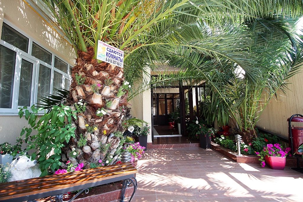 ТРИ ПАЛЬМЫ, отель - 2