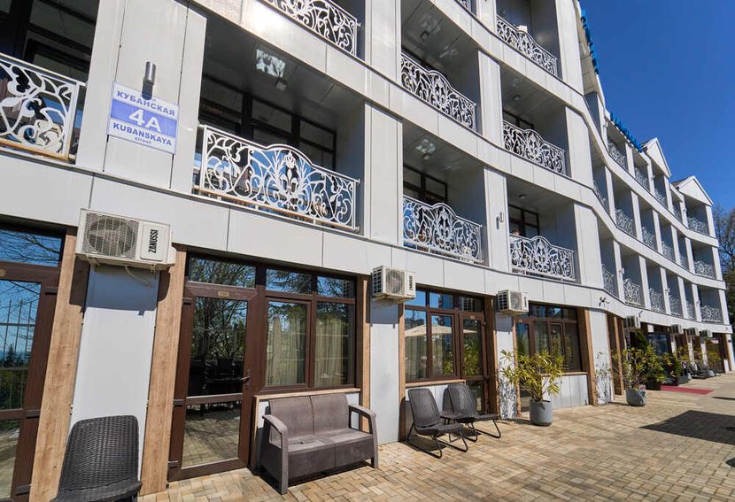 АМБАССАДОР, отель - 1