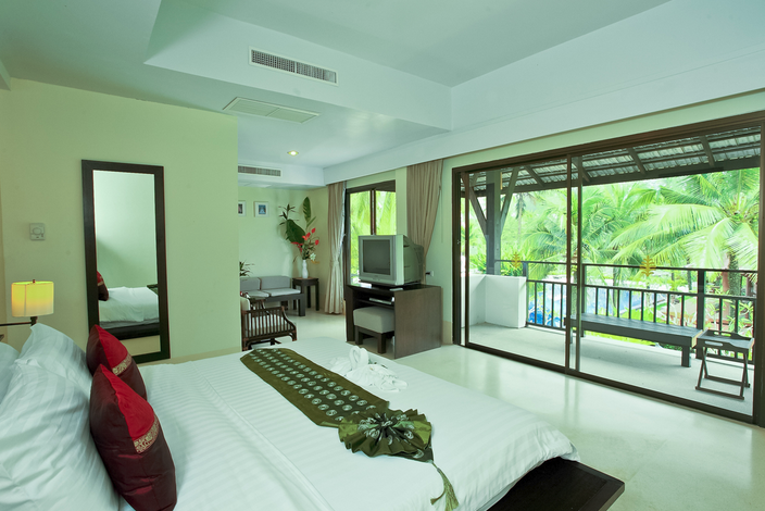 PALM GALLERIA RESORT - 46