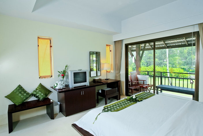 PALM GALLERIA RESORT - 42