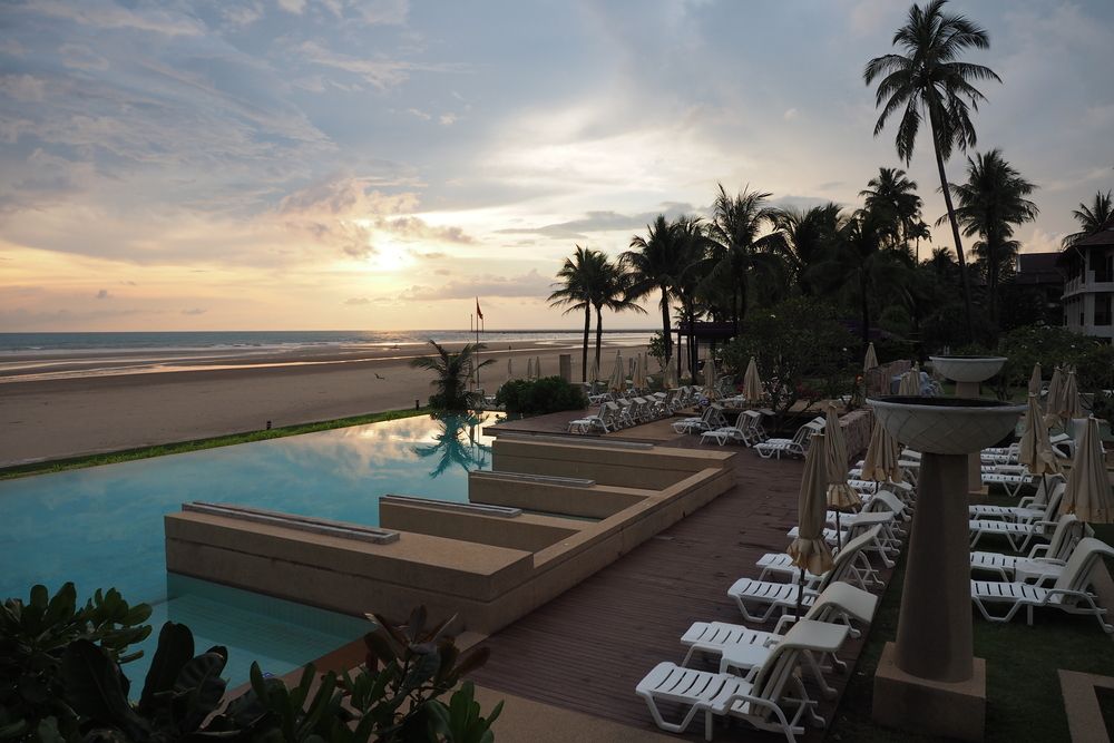 APSARA BEACHFRONT RESORT AND VILLA - 34