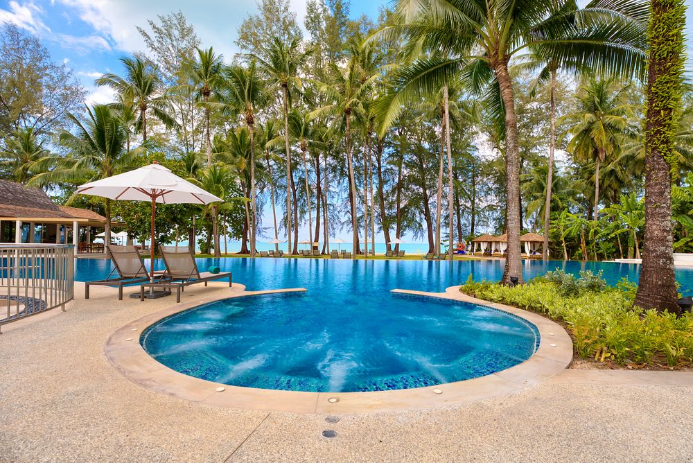 OUTRIGGER KHAO LAK BEACH RESORT - 16