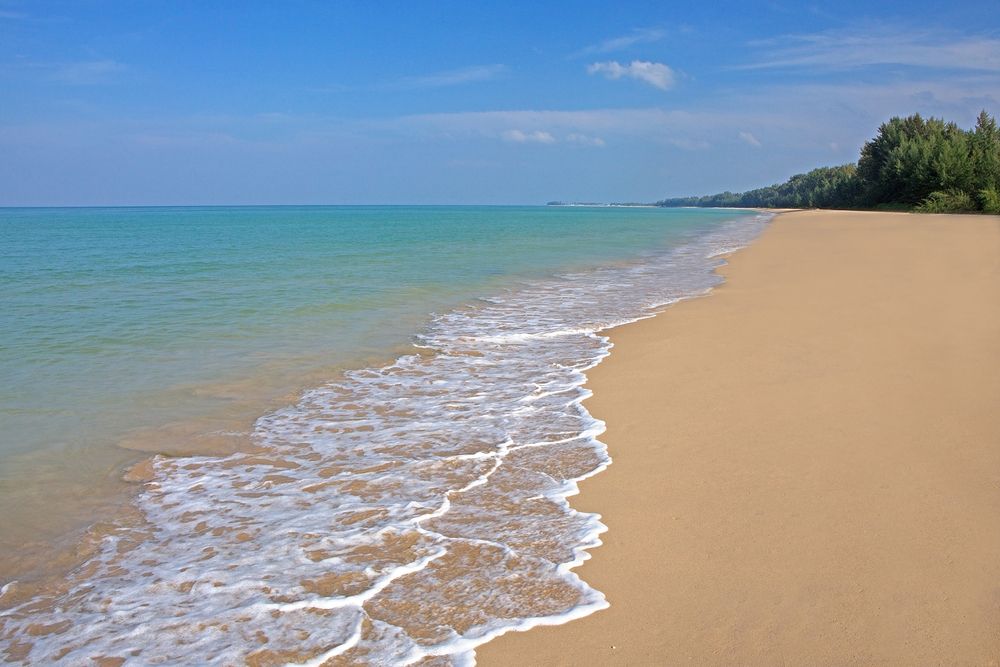 OUTRIGGER KHAO LAK BEACH RESORT - 9